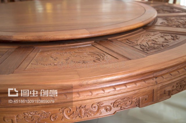 紅木家具 傳統(tǒng)工藝與現(xiàn)代美學的完美融合